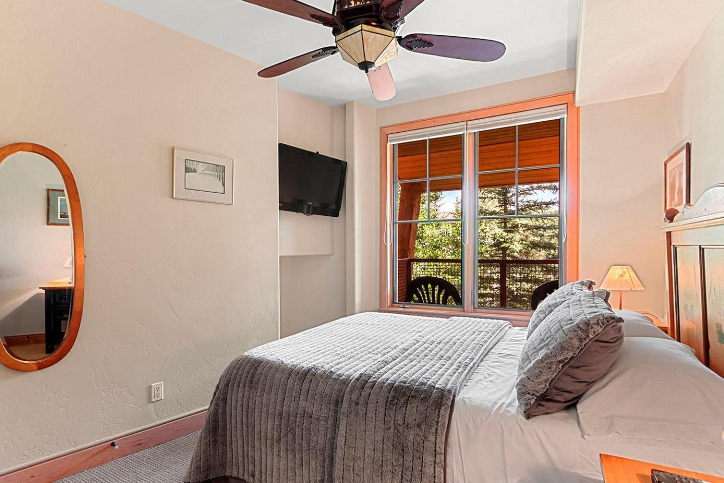 Park Avenue Lofts 208 By Great Western